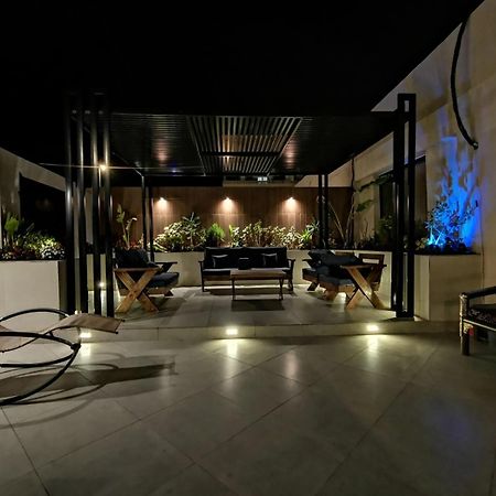 أجنحه الفرسان الفاخره Al Ula Luaran gambar